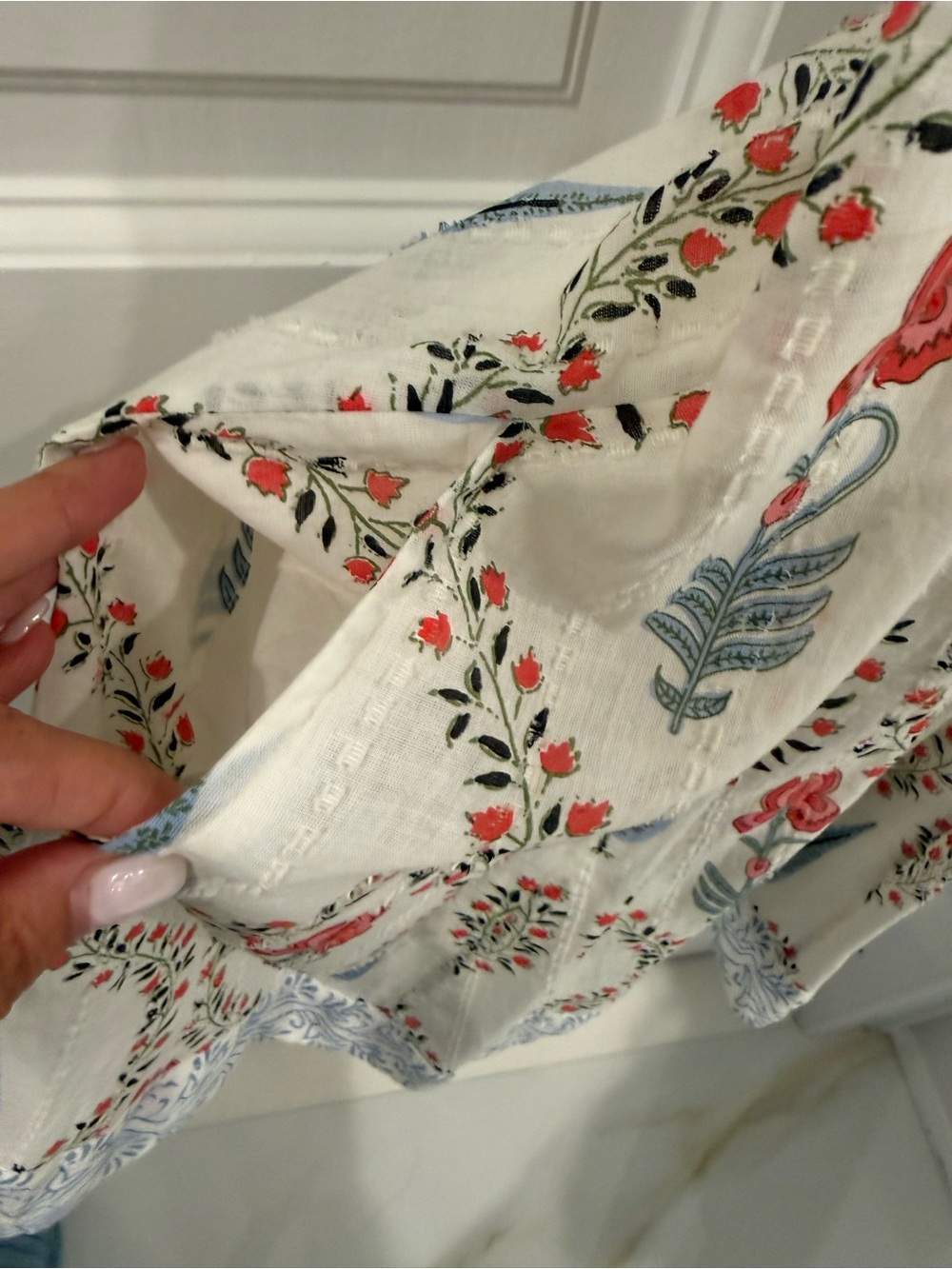 NIBI-MTK Block Print Floral Mini Dress Ivory Red Blue Montauk Resort S - Picture 4 of 4